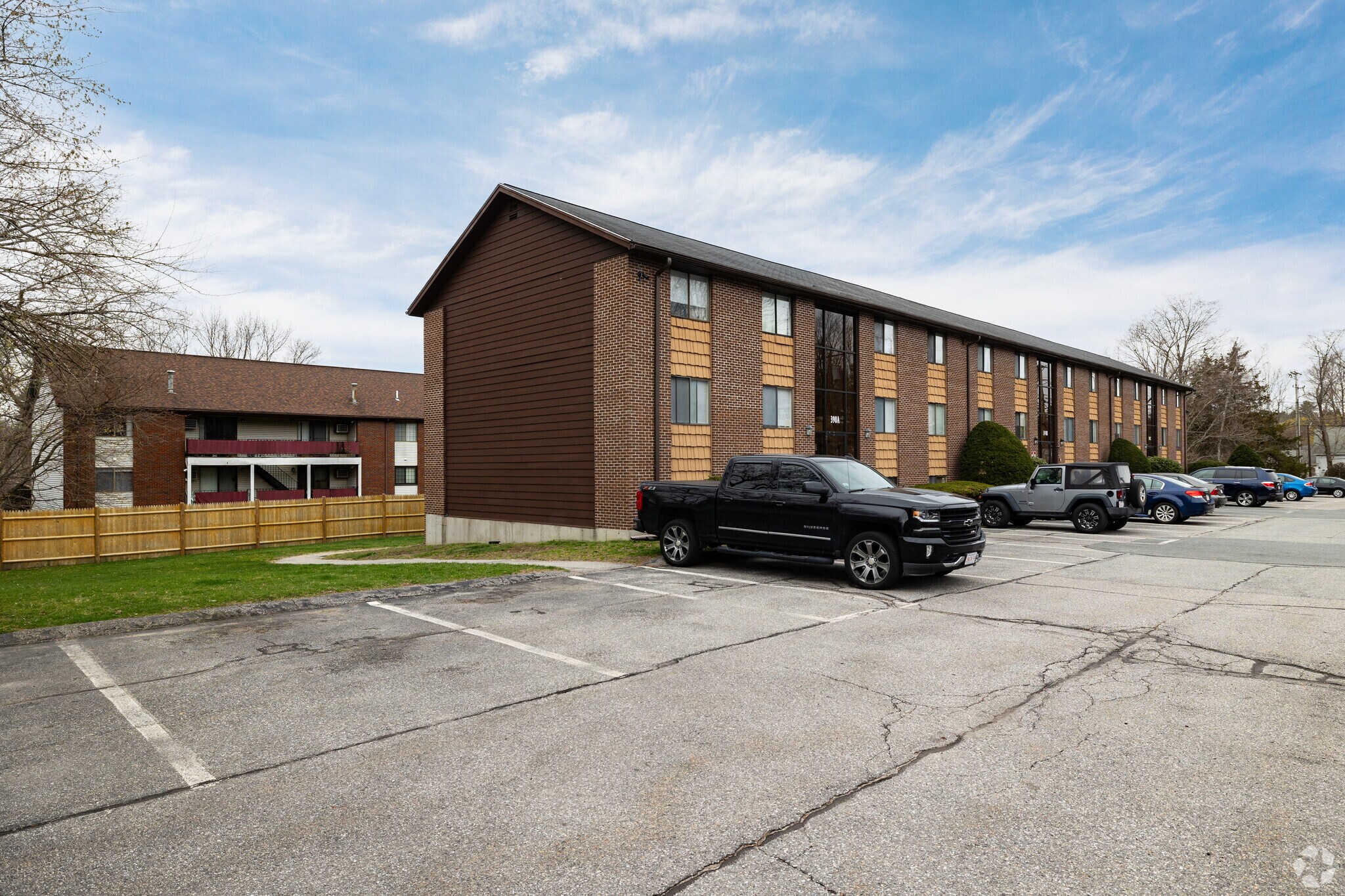 Lakeshore Apartments