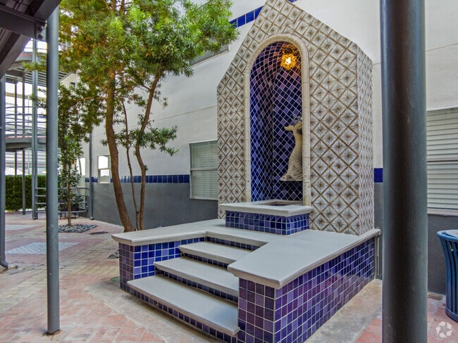 Courtyard - Railyard