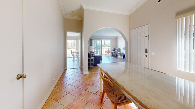 Foto del edificio - 505 S Farrell Dr