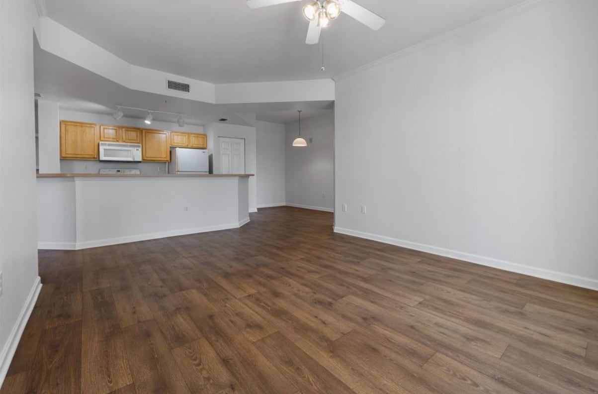 Primary Photo - 405 S Villa San Marco Dr