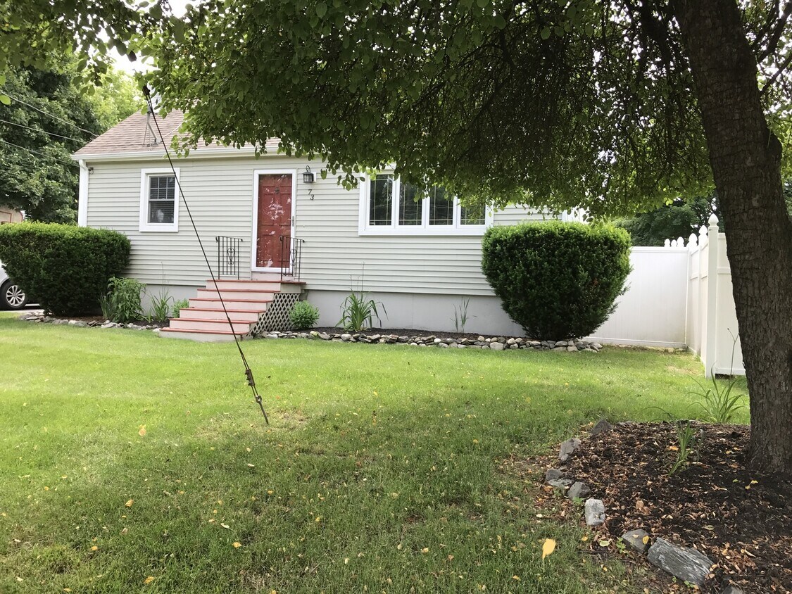 Foto principal - Beautiful 4 Bedroom Home In Portland With ...