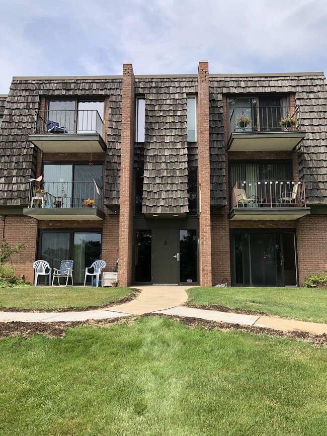 Photo - 213 Forest Green Dr Townhome