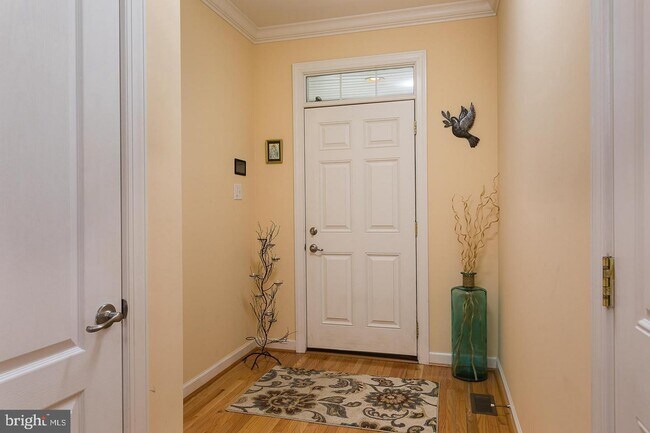 Building Photo - 8505 Young Rivers Ct