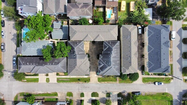Building Photo - 4514 Rose St