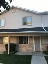 Building Photo - 136 W 1320 S