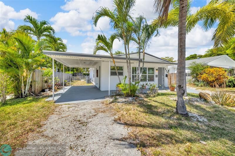 Foto principal - 235 NE 24th Ave