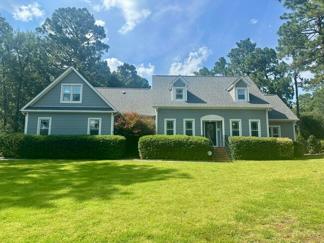 Building Photo - 209 Lazar Ln