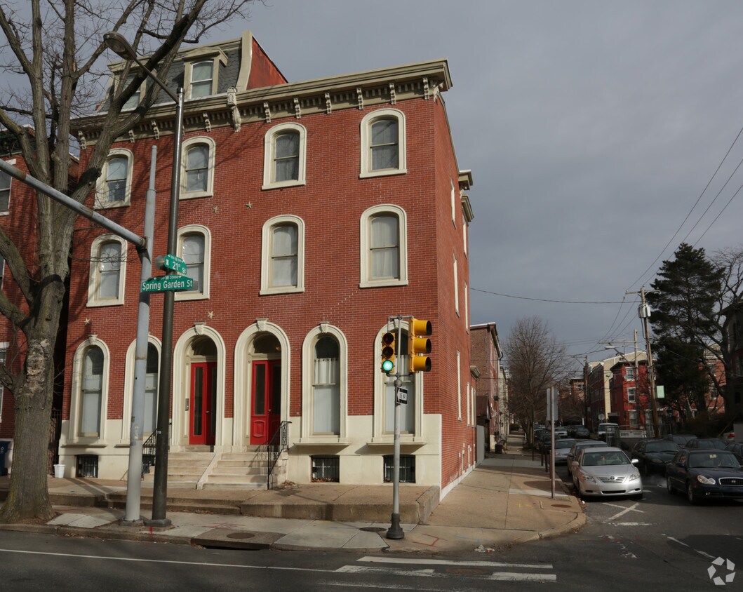 2101 Spring Garden St, Philadelphia, PA 19130 Apartments in