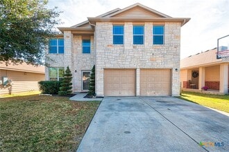 Building Photo - 10021 Fantail Ln