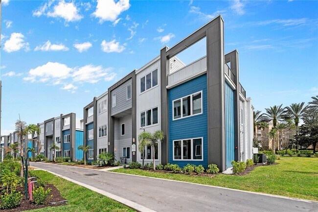 Foto del edificio - 7740 Sandy Ridge Dr