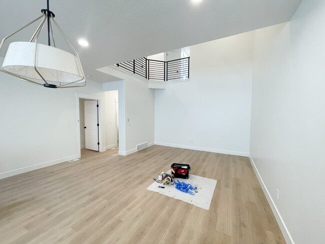 Building Photo - 2027 N 3960 W