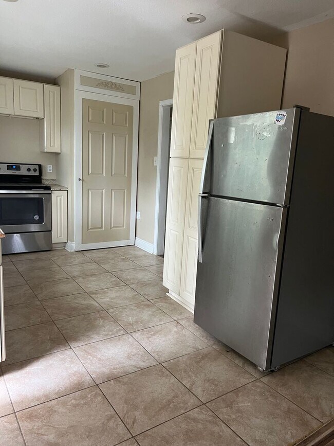 Foto del edificio - Jackson Barracks Single