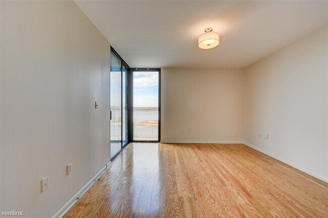 Building Photo - 1 br, 1 bath Condo - 200 Wagner Pl Apt 607