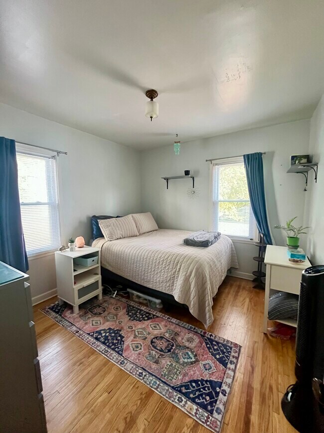 Foto del edificio - 4321 Minnehaha Ave