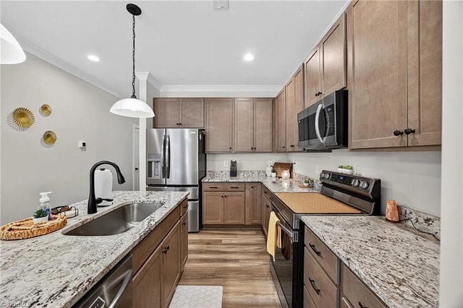 Building Photo - Earn Wealth While Leasing - Like a Homeown...