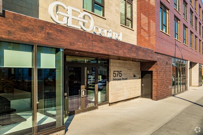 Building Entrance - GEOcentral
