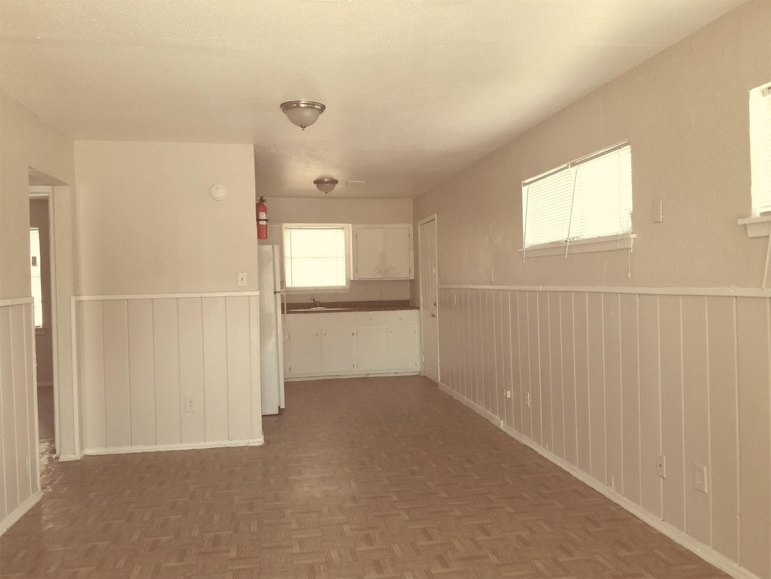 Building Photo - 7812 Tierwester St