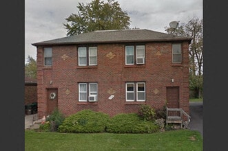 Building Photo - 633 Englewood Ave