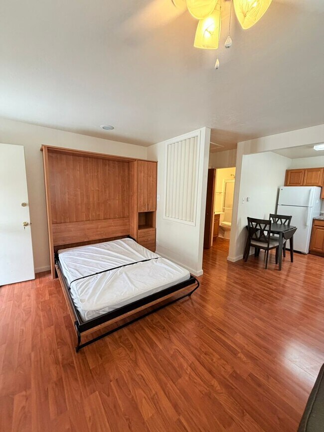 Foto del edificio - Furnished Studio Apartment in Midtown