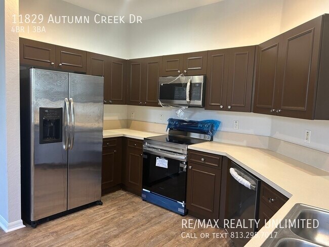 Foto del edificio - 11829 Autumn Creek Dr