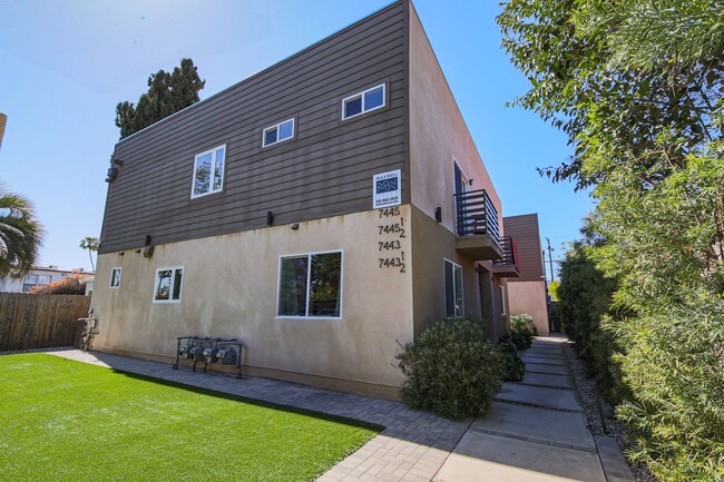Building Photo - 7443 Troost Ave
