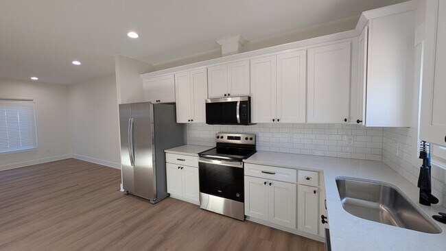 Foto del edificio - 115 Anile St