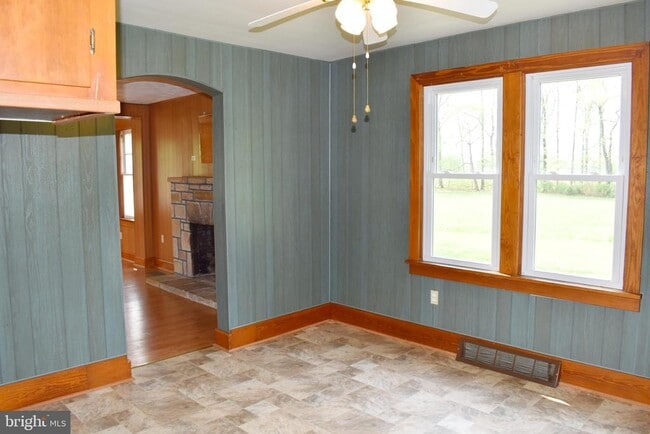 Foto del edificio - 9526 Circle Dr