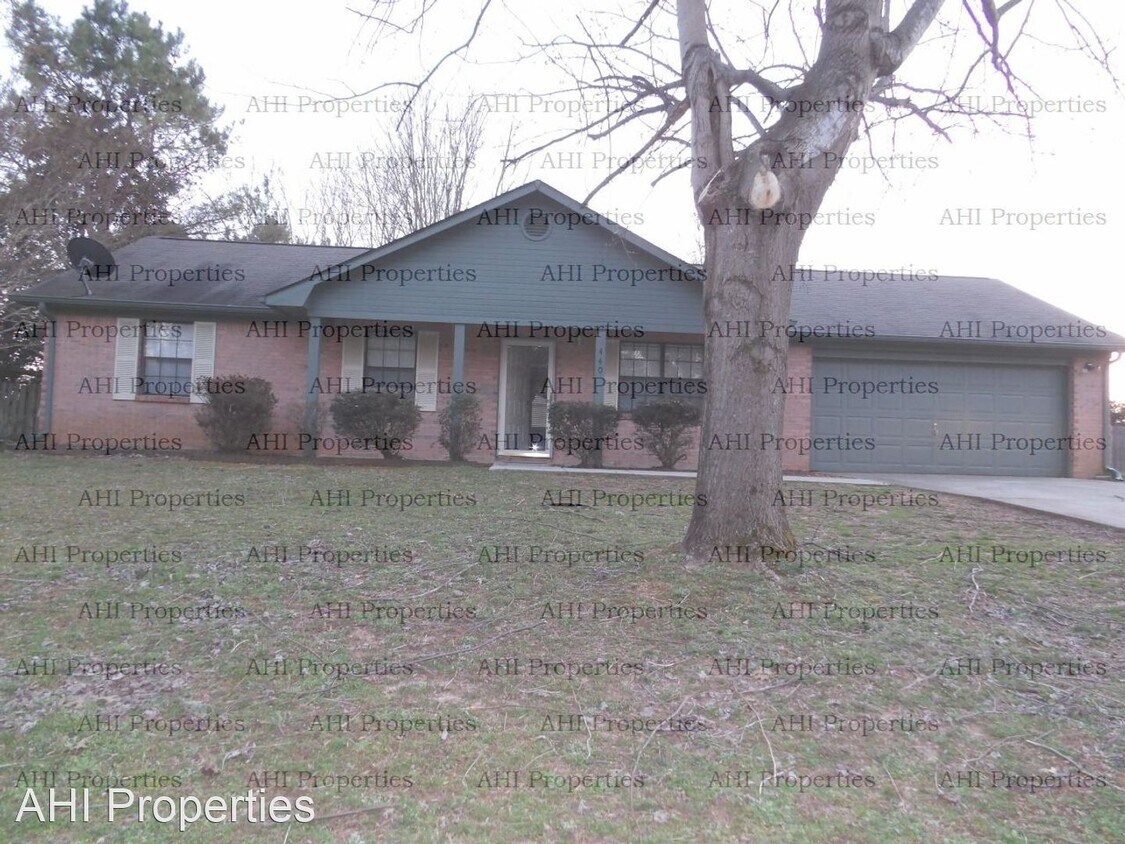 Primary Photo - 3 br, 2 bath House - 440 Little Lones Rd