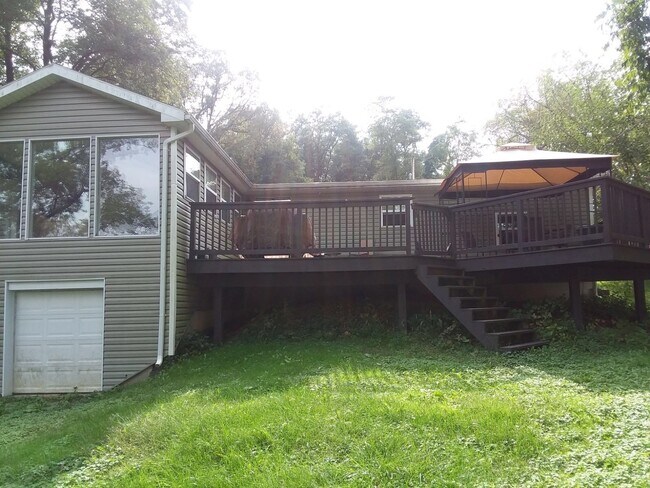 Foto del edificio - Enjoy this 2 bedroom Dillsburg County home
