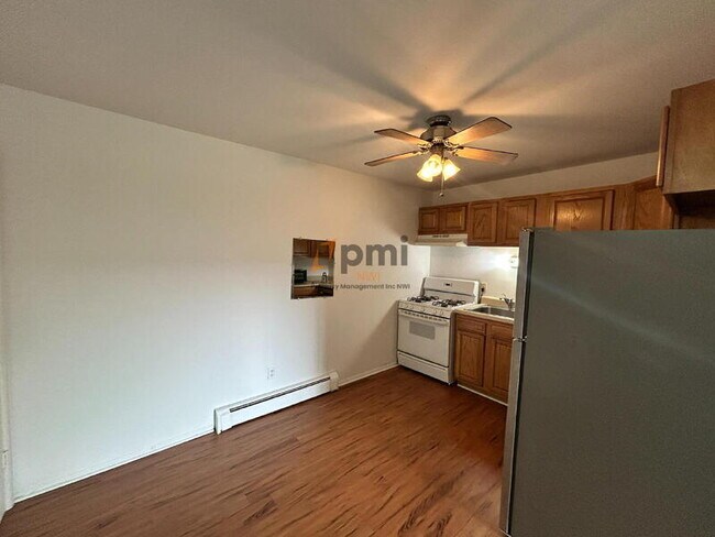 Foto del edificio - 111 Harrington Ave
