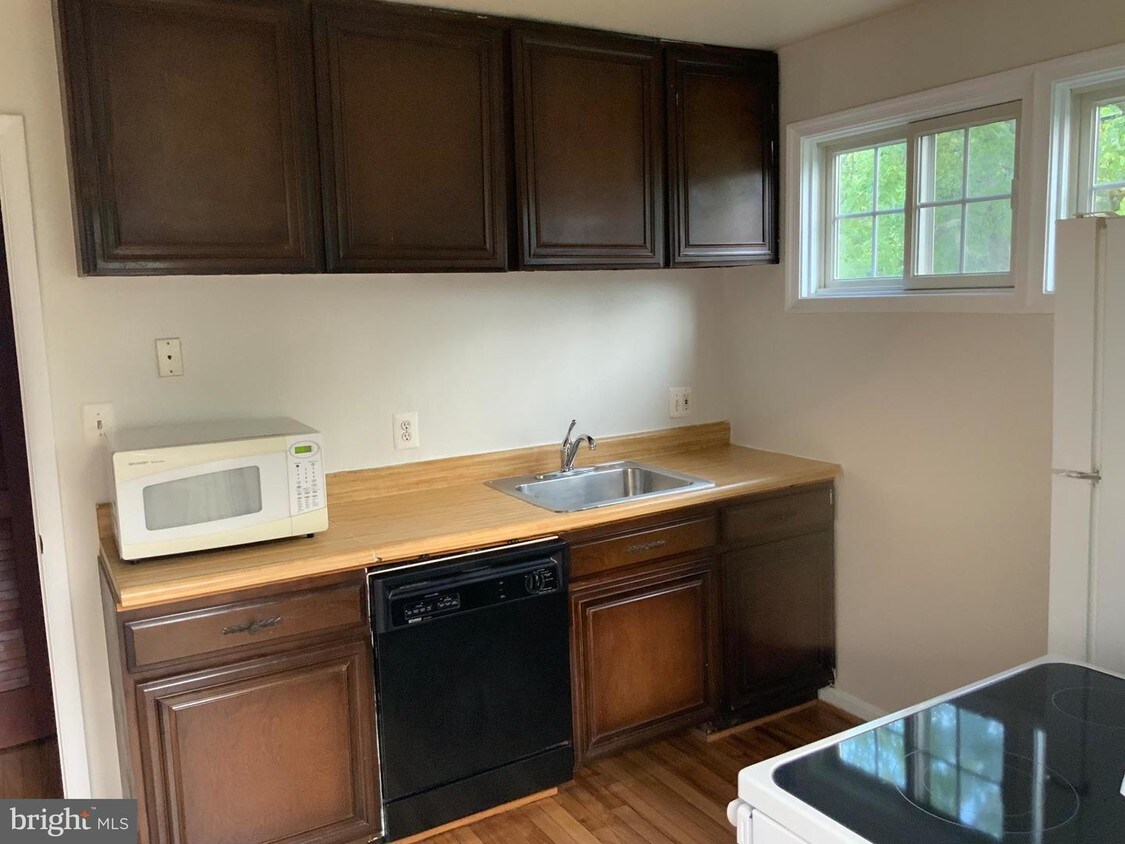 Foto principal - 1108 Broadwood Dr