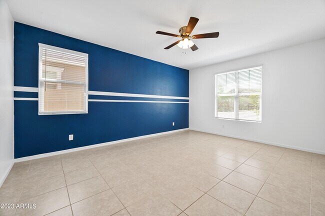 Building Photo - 20819 N 40th Dr