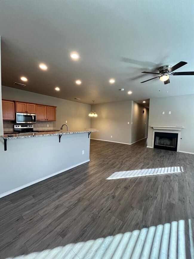 Building Photo - 1203 Preston Trails