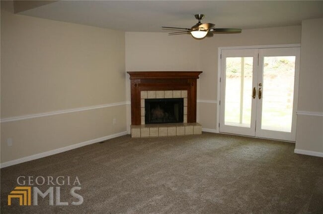 Building Photo - 1457 Hembree Station Dr