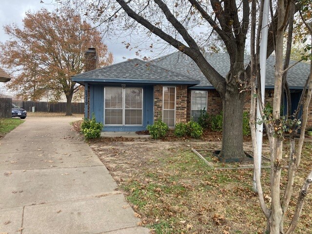 Primary Photo - 2319 Lido Ln
