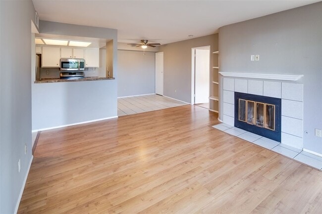 Building Photo - 9439 Fairgrove Ln