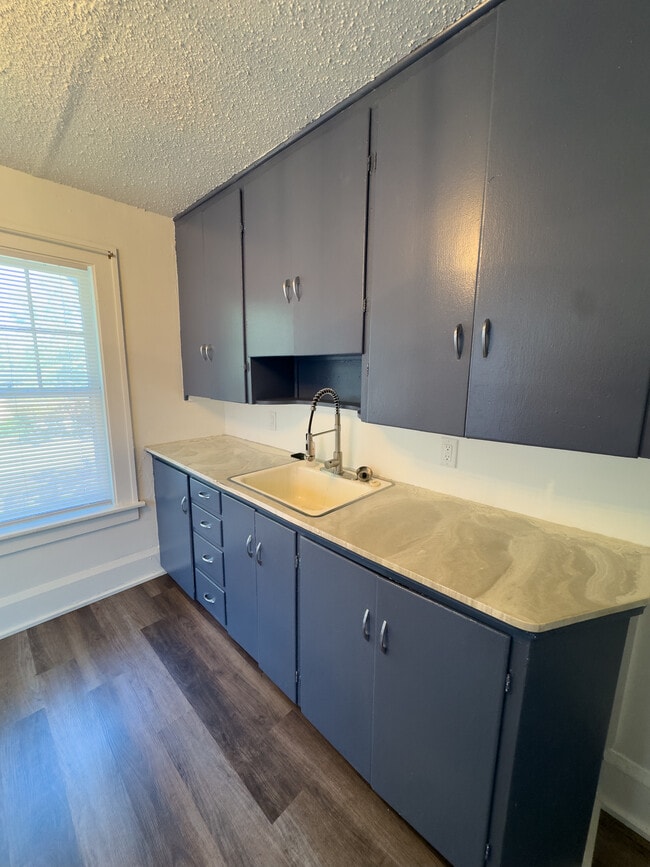 Foto del edificio - 3120 Cottage Grove Ave