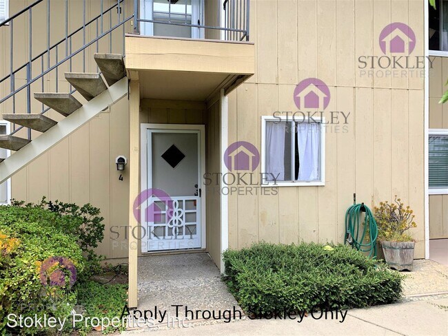 Foto del edificio - 2 br, 2 bath House - 1965 Ascot Drive #4