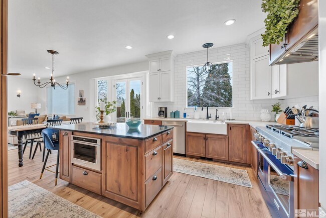 Building Photo - 2595 Whistler Ridge Dr