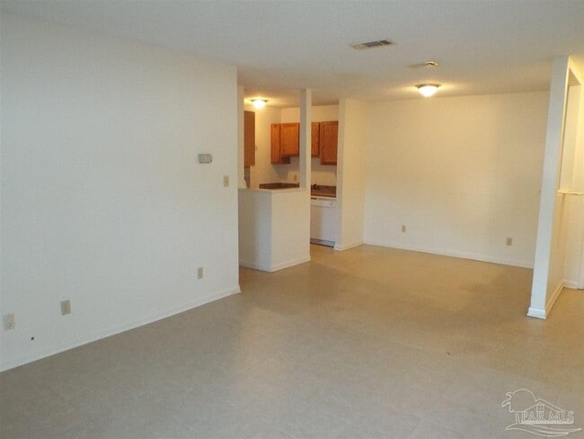 Building Photo - 5205 Charbar Dr