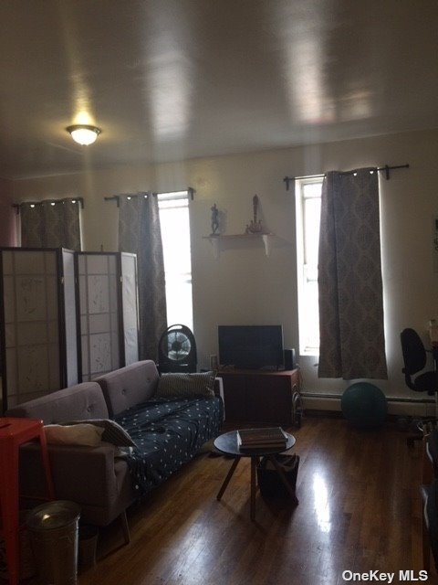 Foto del edificio - 567 Sutter Ave