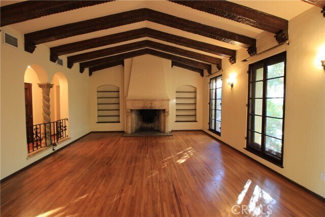 Foto del edificio - 248 S Orange Grove Blvd