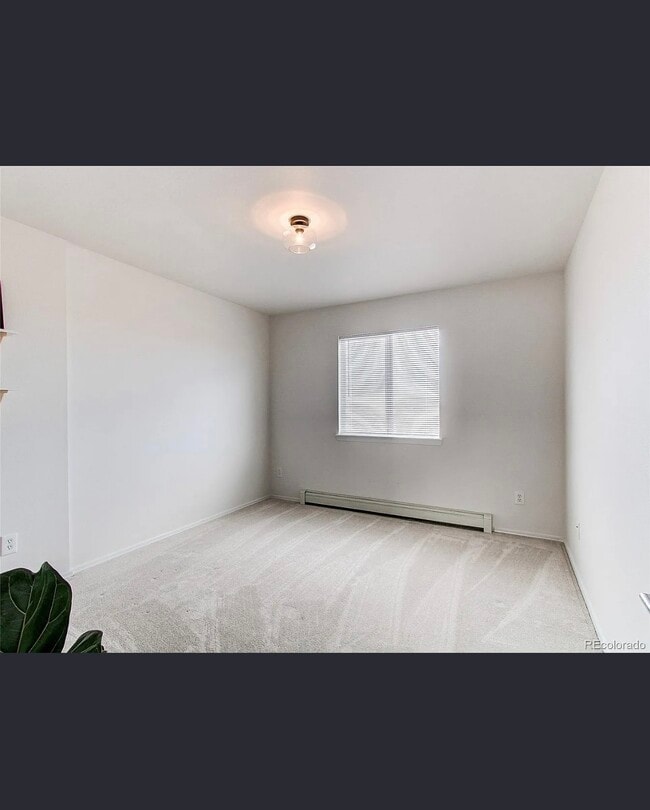 Building Photo - 473 N Banner St