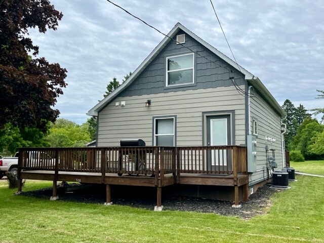 Primary Photo - 508 16th Ave W