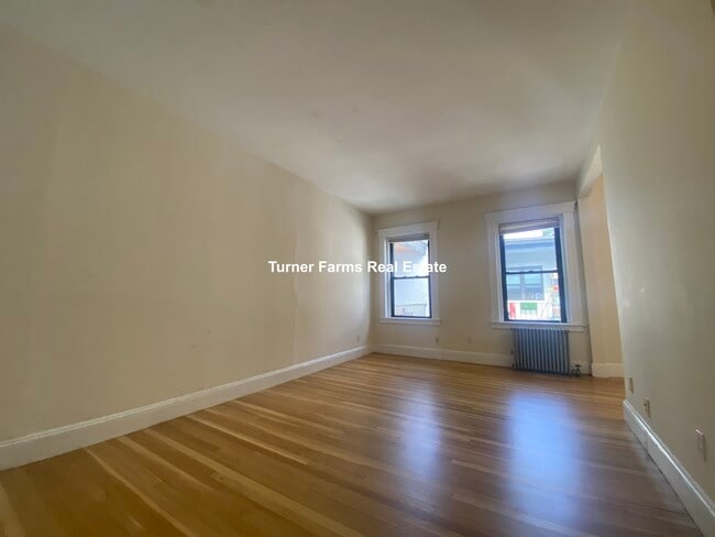 Foto del edificio - 395A Harvard St