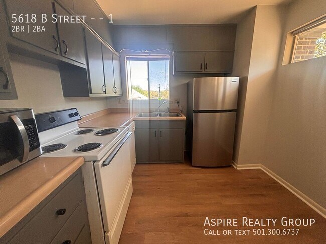 Foto del edificio - 5618 B St