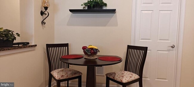 Building Photo - 10425 Starlight Pl