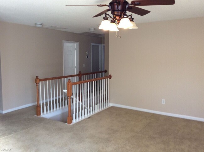 Loft - 5 Fielding Ct