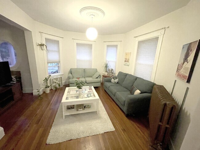 Foto del edificio - 217 Harvard St