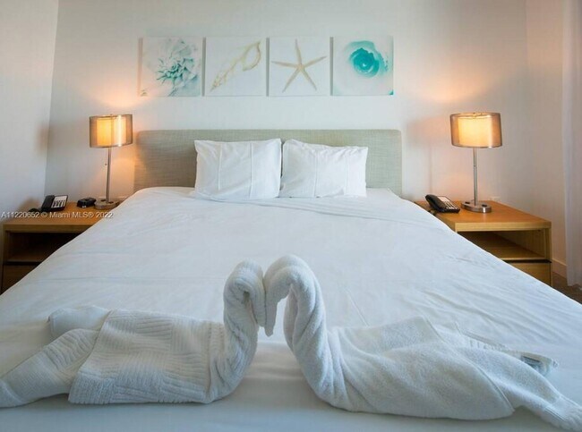 Foto del edificio - 2602 E Hallandale Beach Blvd